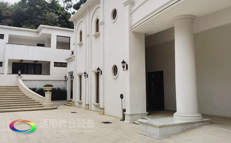 泰州通用舞臺設備、舞臺吊桿幕布承建廣州南方劇院舞臺項目